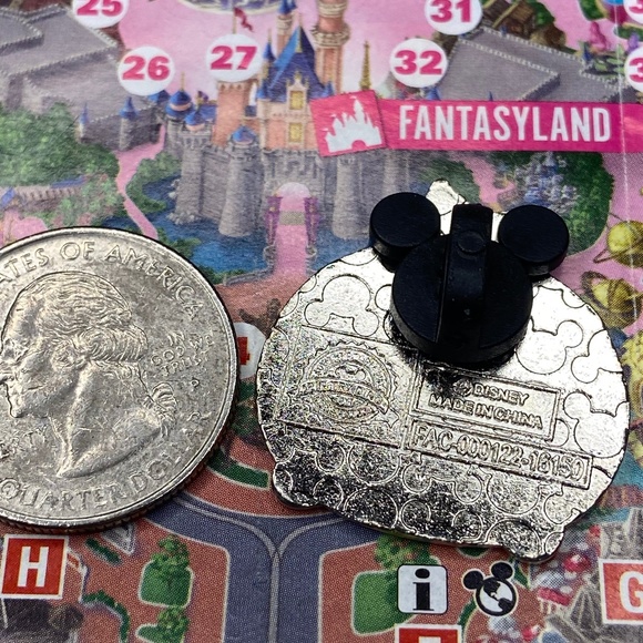 Orange Bird Walt Disney World Tsum Tsum Pin - Picture 3 of 6